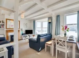 Quayside Apartment The Wharf