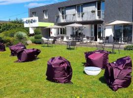 Cozy Hôtel Logis Morlaix，位于Plouigneau的酒店
