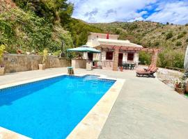Villa private pool La Herradura，位于拉海瑞德拉的酒店