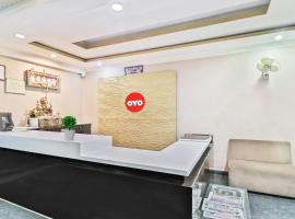 OYO J P Palace，位于Dod Ballāpur的酒店