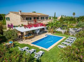 Ideal Property Mallorca - Can Carabassot，位于波连斯萨的乡间豪华旅馆