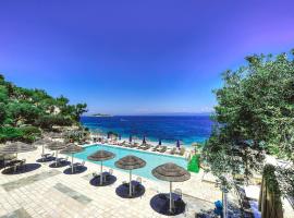 Paxos Beach Hotel，位于Vlachopoulátika的酒店