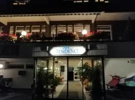 里斯登公寓酒店