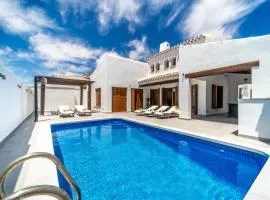 Three Bedroom Luxury Villa El Valle Golf Resort