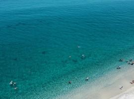 Hotel La Giara，位于赞布隆内的酒店