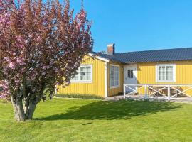 Two-Bedroom Holiday home in Tvååker，位于Tvååker的酒店