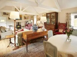 Coral Cottage