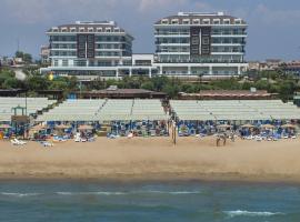 Adalya Ocean Deluxe - Ultra All Inclusive，位于锡德的带热水浴缸的酒店