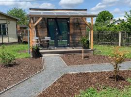 Tiny House Lodge Dresden，位于德累斯顿的酒店