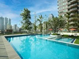 SILQ Hotel & Residence