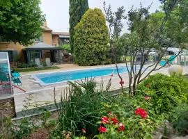 Maison charmante au Thor + Piscine