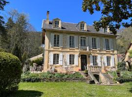 Le Bouquet Bleu，位于希奥拉肯·佩里戈尔的住宿加早餐旅馆