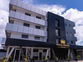Hotel Royal Brasil，位于帕拉马里博的酒店