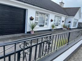 The Bungalow Castlepollard，位于韦斯特米斯的酒店