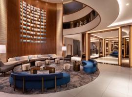 Sheraton Grand Warsaw，位于华沙的酒店