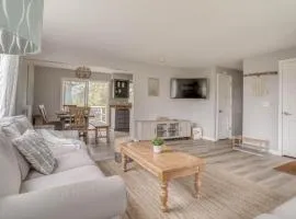 Camp Street Cottage - Meredith Lodging