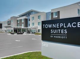 TownePlace Suites by Marriott Sarasota/Bradenton West，位于布雷登顿的酒店