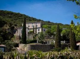Domaine de Bagard - Village de gîtes - nature et authenticité