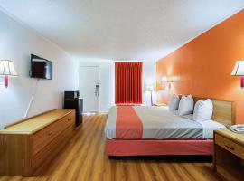 Motel 6-Perry, GA，位于佩里的酒店