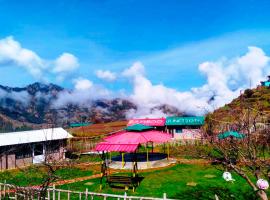 Bamboo Junction Resort - Kanatal, Valley & Mountain View，位于达纳尔蒂的酒店