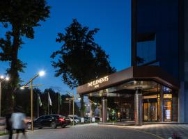 THE ELEMENTS HOTEL，位于塔什干的酒店