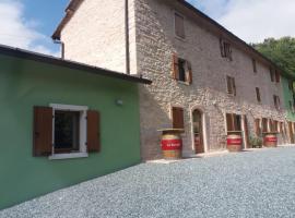 Rifugio Cuneck，位于Velo Veronese的酒店