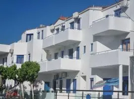 Leonidas Studios & Apartments