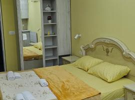 Ekonomic Apartmani，位于Golubovci的酒店