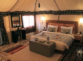 Merzouga dreams Camp，位于伊尔富德的豪华帐篷营地
