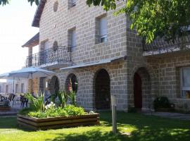 Hotel D Joao Miranda do douro，位于米兰达·杜·杜罗的酒店