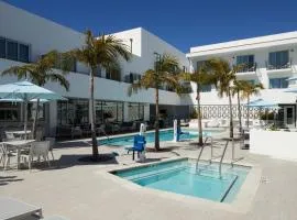 圣巴巴拉市中心拉金塔旅馆