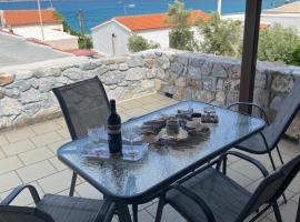 Evgenia's Guest House，位于尼奥·奥伊蒂龙的酒店