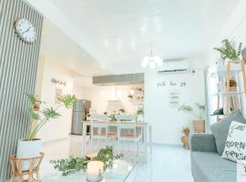 DGM AirBnB Urdaneta Pangasinan，位于Bayaoas的酒店