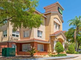 Extended Stay America Premier Suites - Fort Lauderdale - Cypress Creek - Park North，位于帕诺滩的酒店