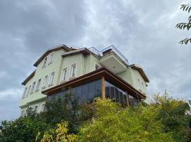 DES VILLA Trabzon，位于特拉布宗的别墅