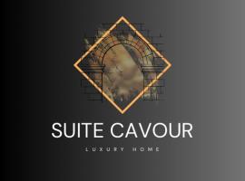 Suite Cavour Luxury Home Taranto，位于塔兰托的豪华酒店