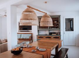 Biarritz Surf Lodge Chambre d'hôtes，位于比亚里茨的酒店