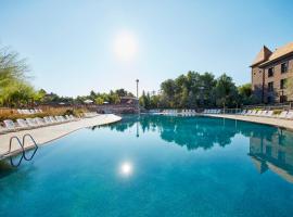 PortAventura Hotel Gold River - Includes PortAventura Park Tickets，位于萨洛的精品酒店