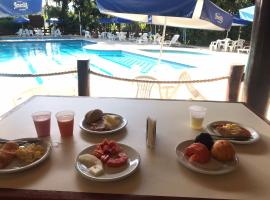 Riviera de São Lourenço Amarilis 302，位于伯迪亚哥的酒店