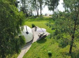 Glamping Zarasai，位于Palivarkas的豪华帐篷