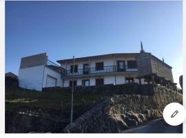 O Casa con vistas en Carnota，位于Lira的海滩短租房