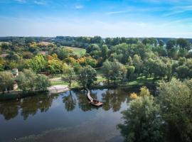 ARK Village Liberland，位于阿帕丁的露营地