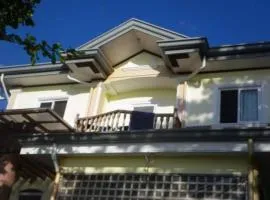 Triple N Homestay Beachfront House in Lobo