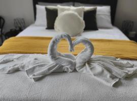 Quality Stay Private Guest Room in Auckland，位于奥克兰海布鲁克商业园附近的酒店