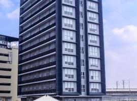 Amaris Hotel Kalimalang，位于雅加达的酒店