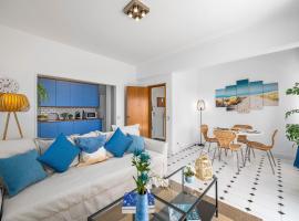 Seaview Penthouse in Algarve with Spacious Terrace，位于奎特里拉的酒店