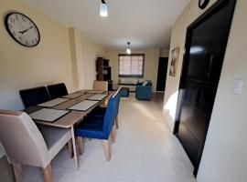 Casa Vacacional en Conjunto Privado，位于曼塔的度假屋