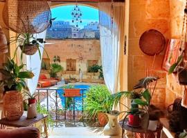 Ta' Didi B&B，位于Kerċem的酒店