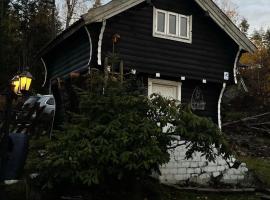 Stabbur Steinbekken, back to basic primitive overnight, no shower, shared toilet，位于Eidsvoll的酒店