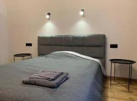 Нові Loft Апартаменти 5 (центр-залізничний вокзал)，位于伊万诺-弗兰科夫斯克的度假短租房